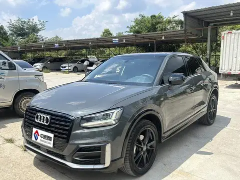 Audi Q2L 2018 35 TFSI Launch Exclusive Edition National VI