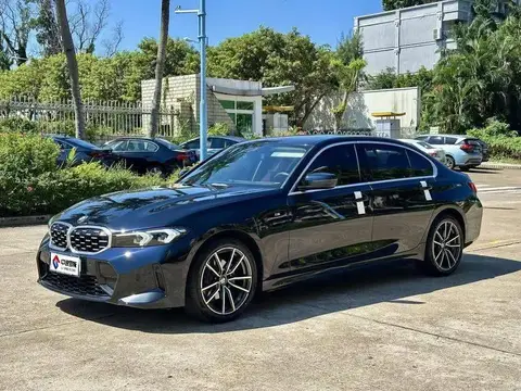 BMW 3 Dòng xe 2023 325Li M Sport Package