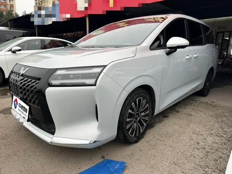 Starlight 730 2025 1.5T CVT Elite Edition