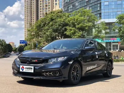Civic 2019 220TURBO CVT Dynamic Edition National VI