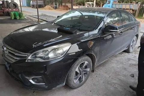 Familia 2017 1.6L Manual Comfort