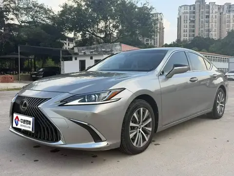 Lexus ES 2021 200 Excellence Edition