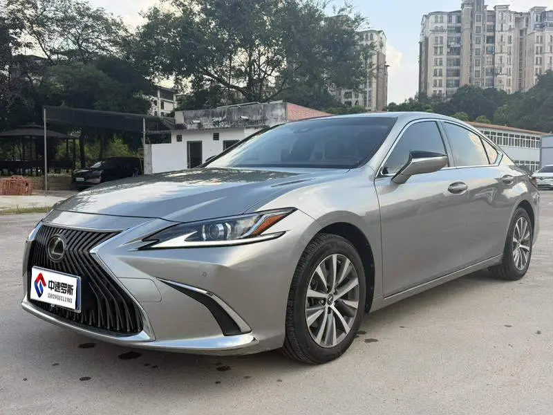 Lexus ES 2021 200 Excellence Edition