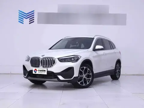 BMW X1 2022 sHệ dẫn động25Li Leading Edition