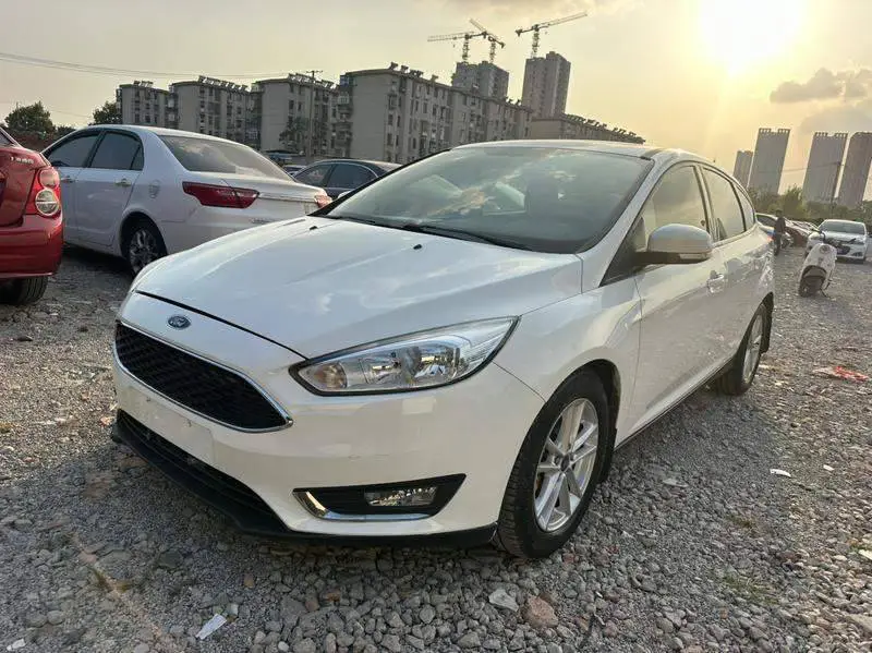 Fox 2015 EcoBoost 125 hatchback automatic super power fashion model
