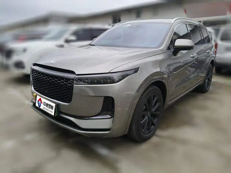 Ideal ONE 2021 Extended Range 6-seater Edition