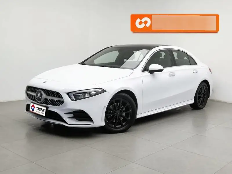 Mercedes-Benz A-Class 2019 A 200 L sports sedan