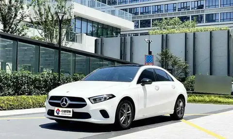 Mercedes-Benz A-Class 2020 A 200 L sports sedan