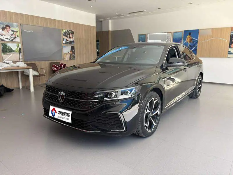 Passat 2026 Outstanding Model 380TSI Starry Sky Dragon Edition