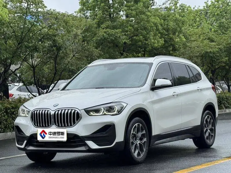 BMW X1 2021 sระบบขับเคลื่อน25Li Leading Edition