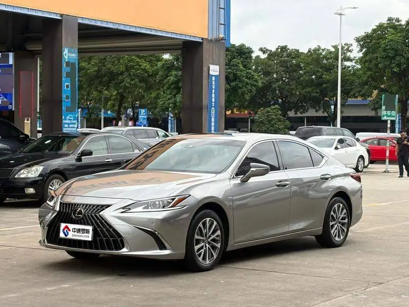 Lexus ES 2022 200 Excellence Edition