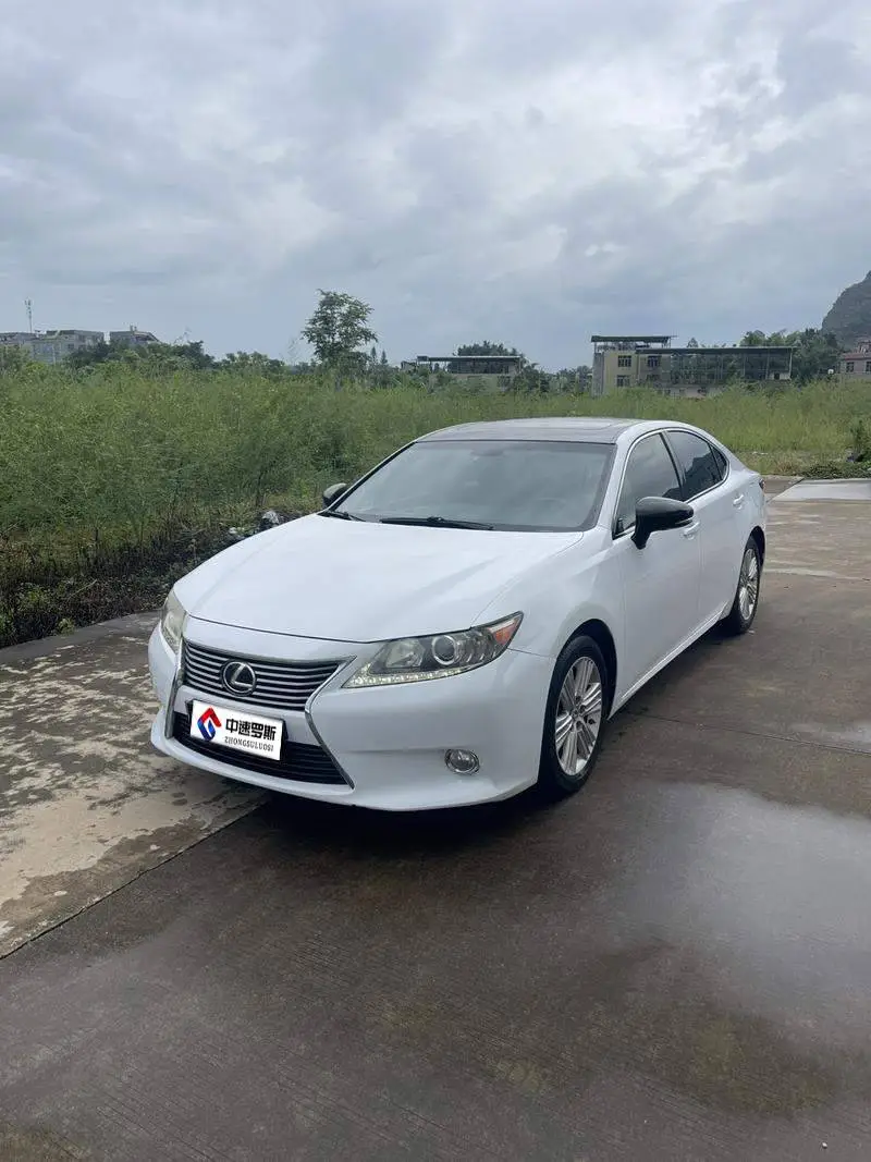 Lexus ES 2013 250 Elite Edition