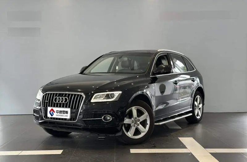Audi Q5 2017 40 TFSI Progressive