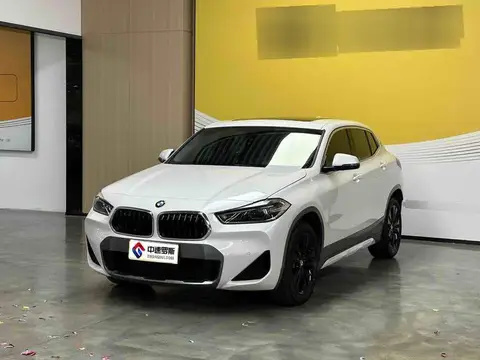 BMW X2 2022 sHệ dẫn động25i M Off-Road Package