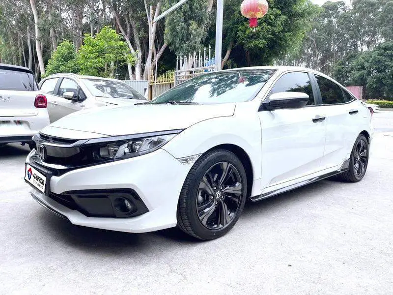 Civic 2019 220TURBO CVT Fuel Edition National VI