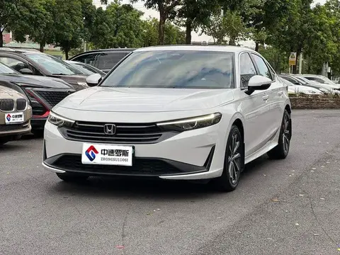 Stylish 2025 240TURBO CVT Technology Edition