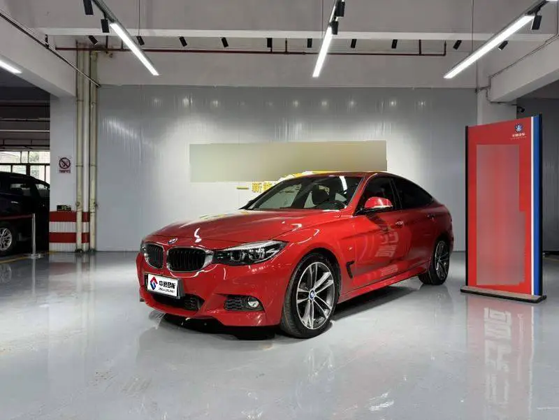BMW 3 Series GT 2018 330i xDrive M Sport