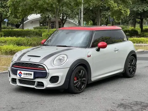 MINI JCW 2015 2.0T JOHN COOPER WORKS