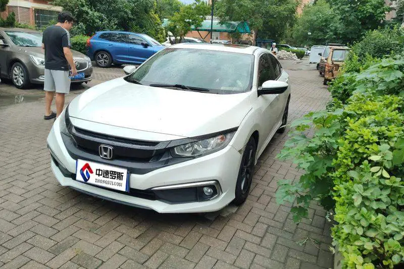 Civic 2019 220TURBO CVT Dynamic Edition National VI