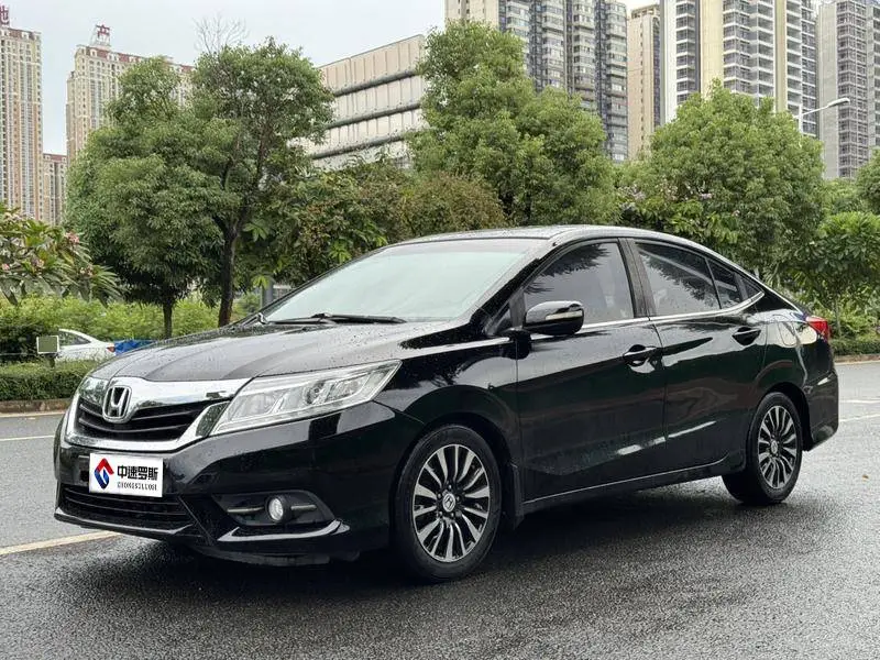 Lingpai 2015 1.8L Automatic Luxury Edition