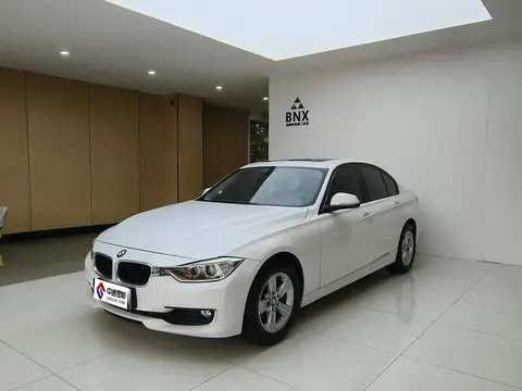 BMW 3 Series 2014 320i Fashion Model