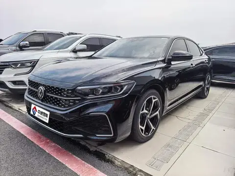 Passat 2023 330TSI Starry Sky Luxury Edition