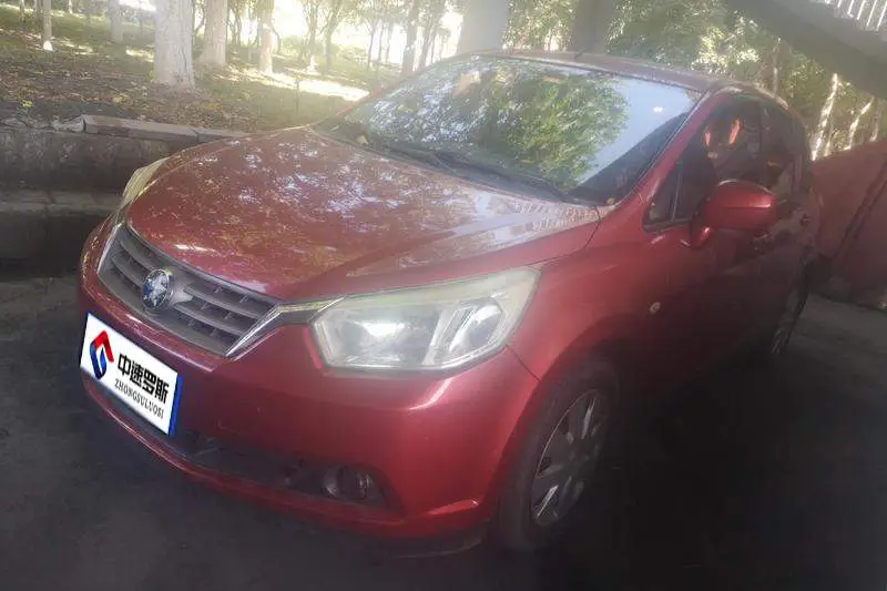 Venucia R50 2013 1.6L Manual Fashion Edition