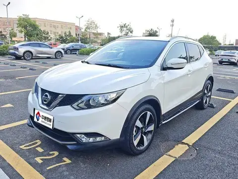 Qashqai 2019 2.0L CVT Deluxe Edition