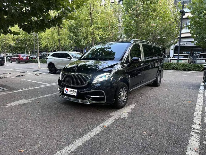 Vito 2023 2.0T Elite Edition 7 Seaters