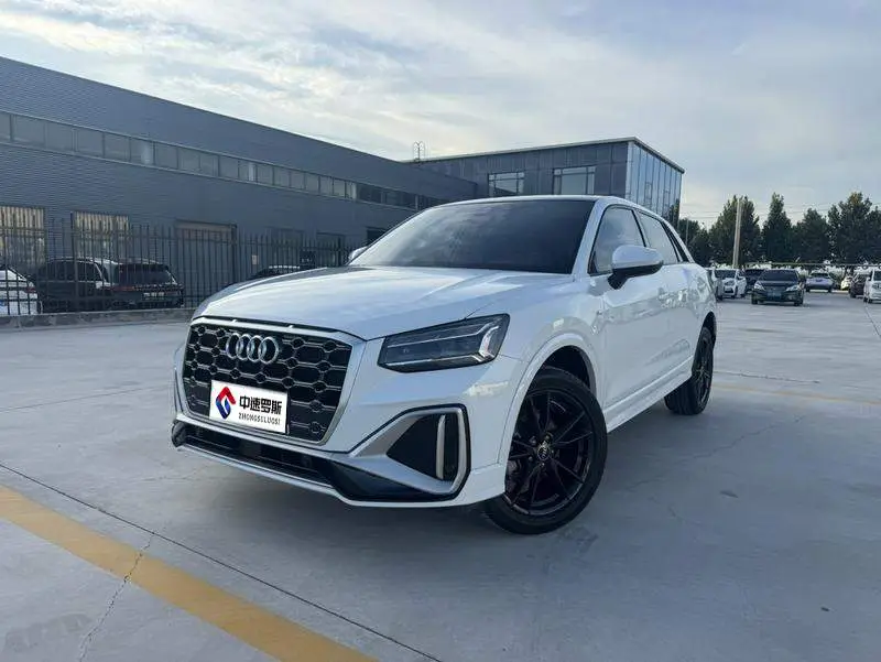 Audi Q2L 2022 35 TFSI Progressive Dynamic Edition