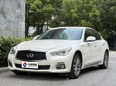 Infiniti Q50L 2016 2.0T Comfort Edition