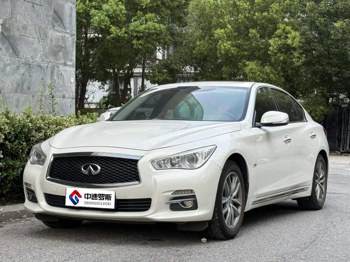 Infiniti Q50L 2016 2.0T Comfort Edition