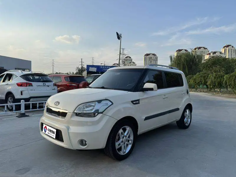 Shower 2013 1.6L MT GL