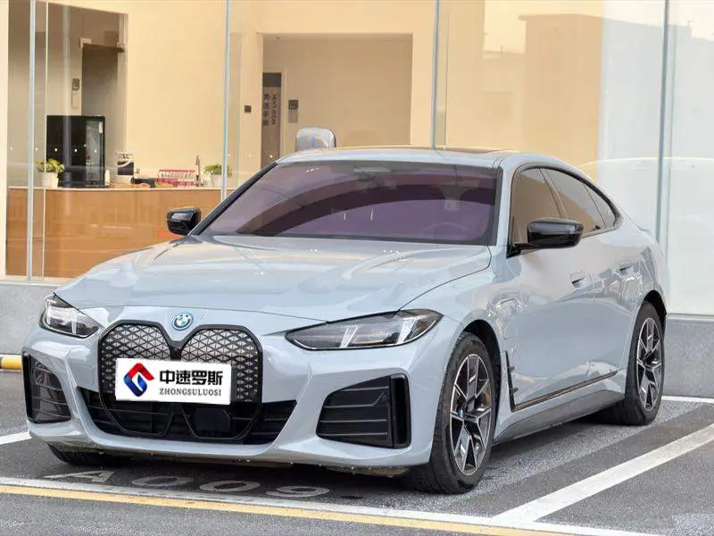 BMW i4 2025 eDrive40