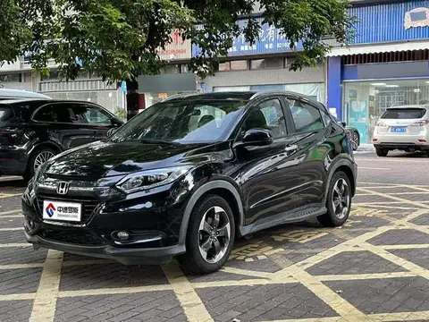 VEZHI 2015 1.8L CVT 2WD Luxury Model