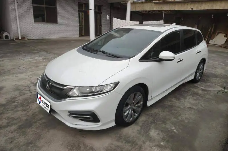 Jed 2017 1.8L Automatic Comfort Edition 5 Seaters