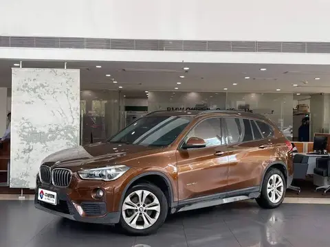 BMW X1 2016 sHệ dẫn động18Li Premium Edition