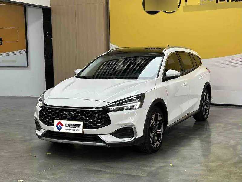 Fox 2021 EcoBoost 180 Automatic Shooting Brake