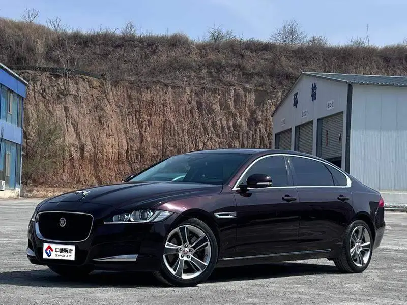 Jaguar XFL 2019 XFL 2.0T 200PS 2WD Fenghua Edition