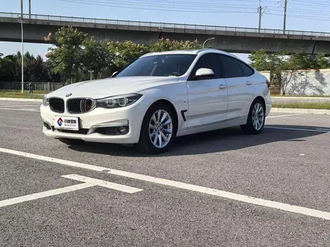 BMW 3 Series GT 2018 320i Fashion Edition