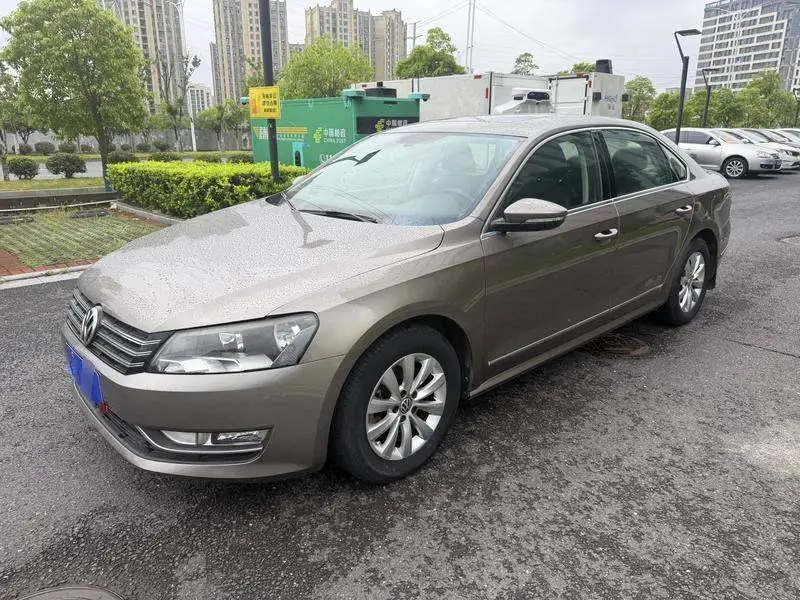 Passat 2015 1.8TSI DSG Elegant Edition