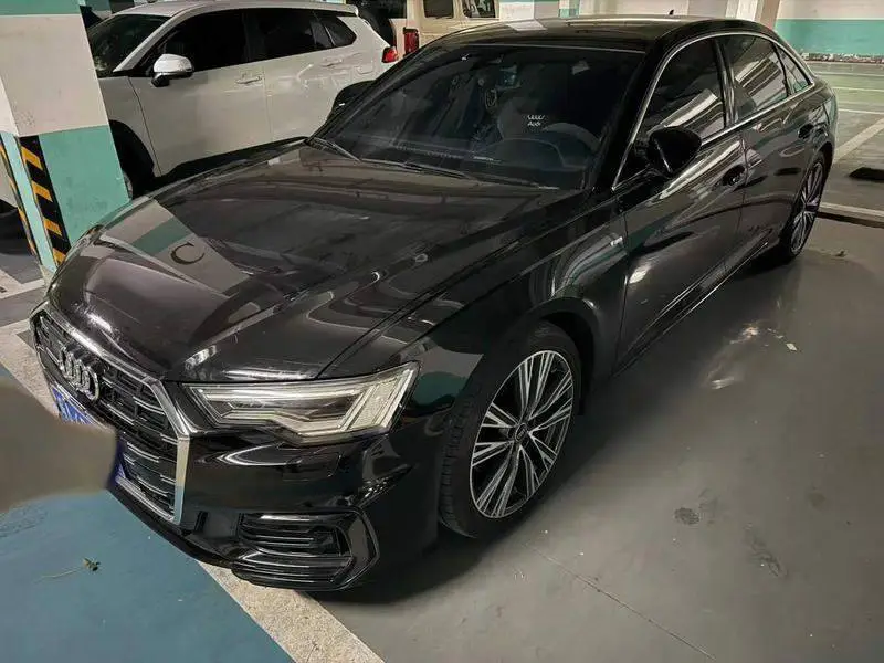 Audi A6L 2023 45 TFSI Sport Edition