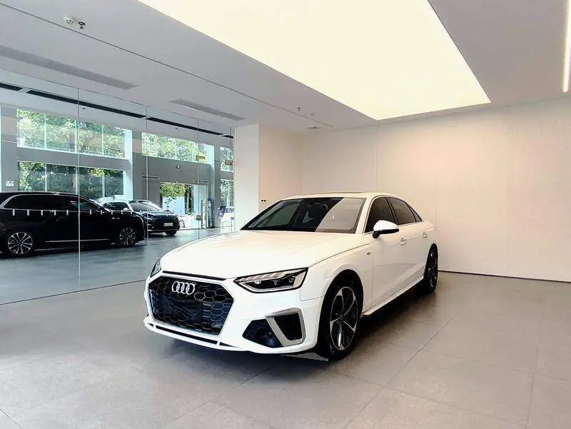 Audi A4L 2020 40 TFSI Stylish and Dynamic