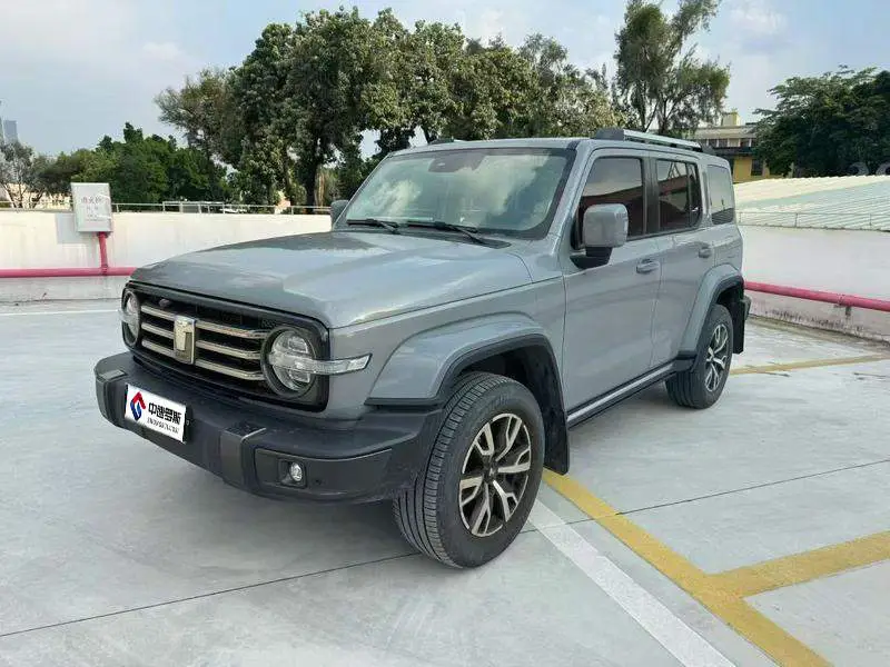 Tank 300 2021 City Edition 2.0T is very stylish