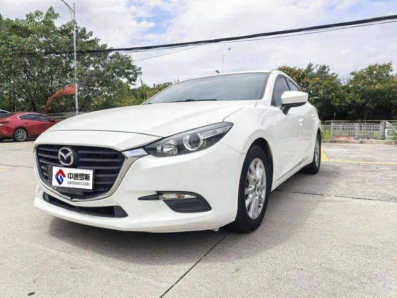 Mazda 3 Angkesaila 2017 Sedan 1.5L Automatic Comfort National VI