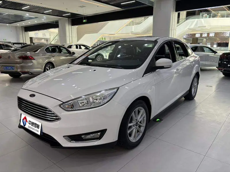 Fox 2017 EcoBoost 180 Automatic Elite Sedan