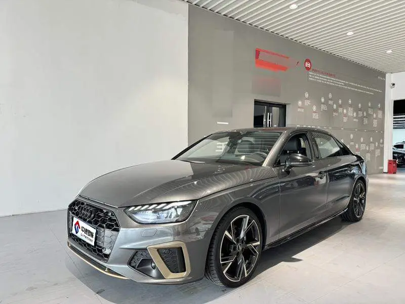 Audi A4L 2024 40 TFSI quattro RS kit speed model