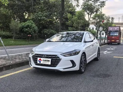 Leading 2019 1.5L CVT Intelligent Elite