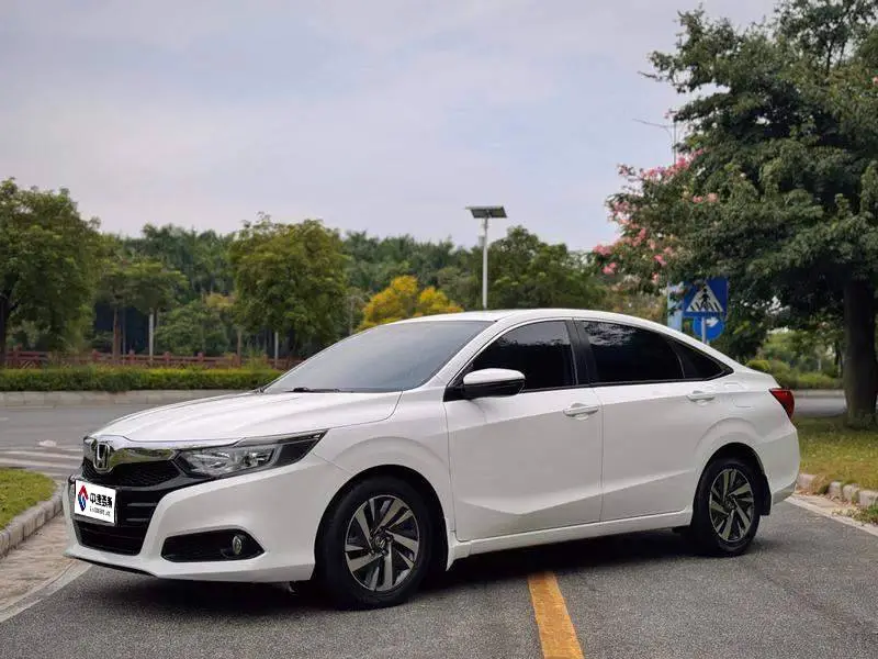 Lingpai 2019 180Turbo CVT Luxury Edition National V