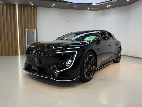 Avita 12 2024 650 Triple Laser All-Wheel Drive Performance Edition